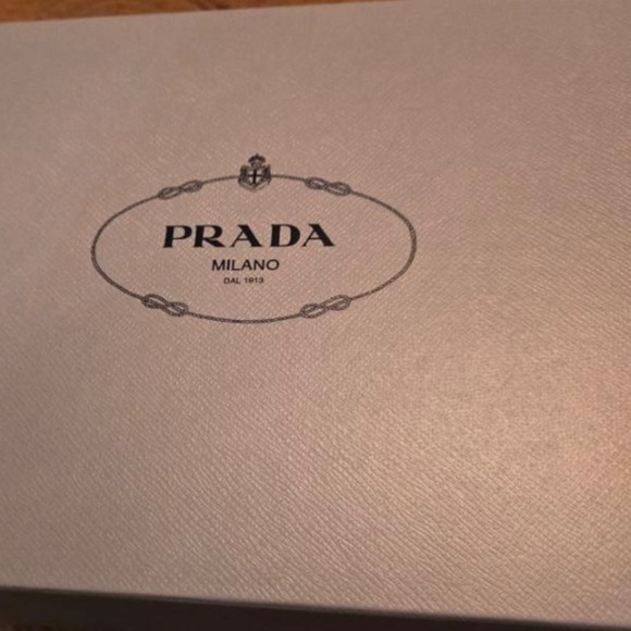 Authentic Prada Black patent leather square toe block heel loafers with box - Picture 5 of 5